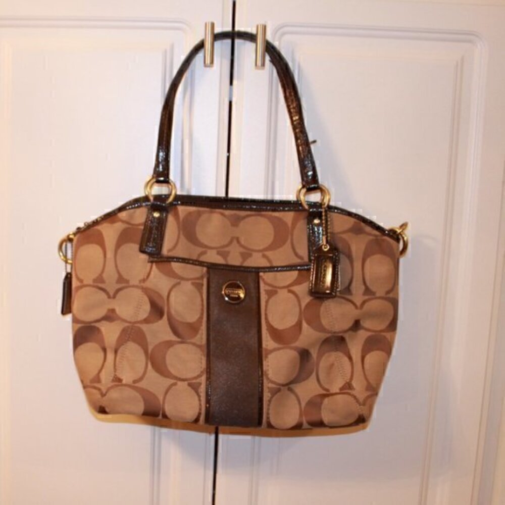 Coach Signature Stripe Pocket Shoulder Bag Tote F21899 Brown